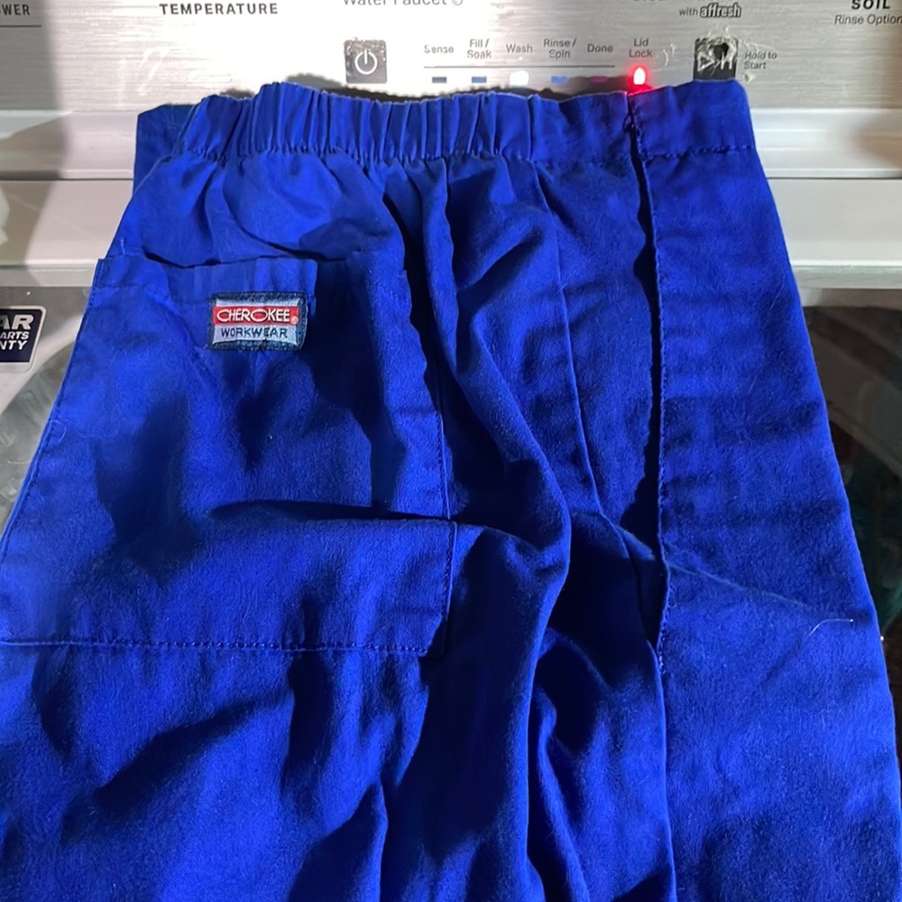 Scrub pants